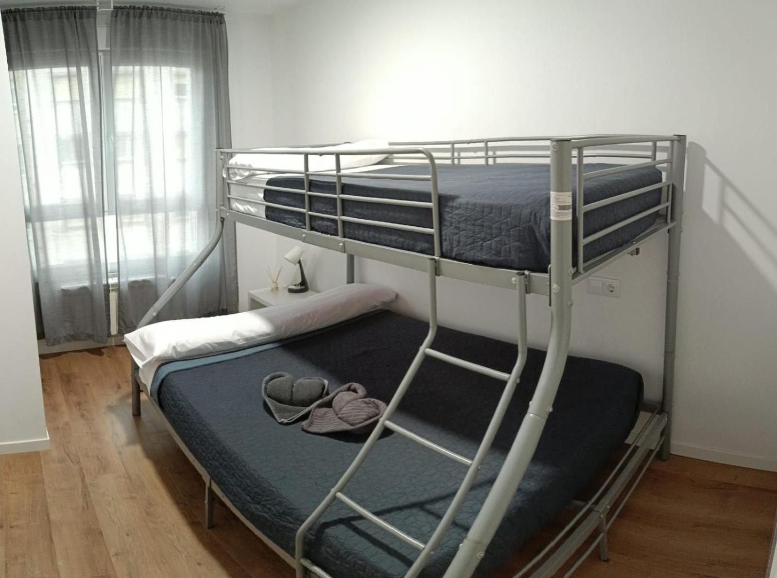 Isla Pancha Vut Apartment Ribadeo Bagian luar foto